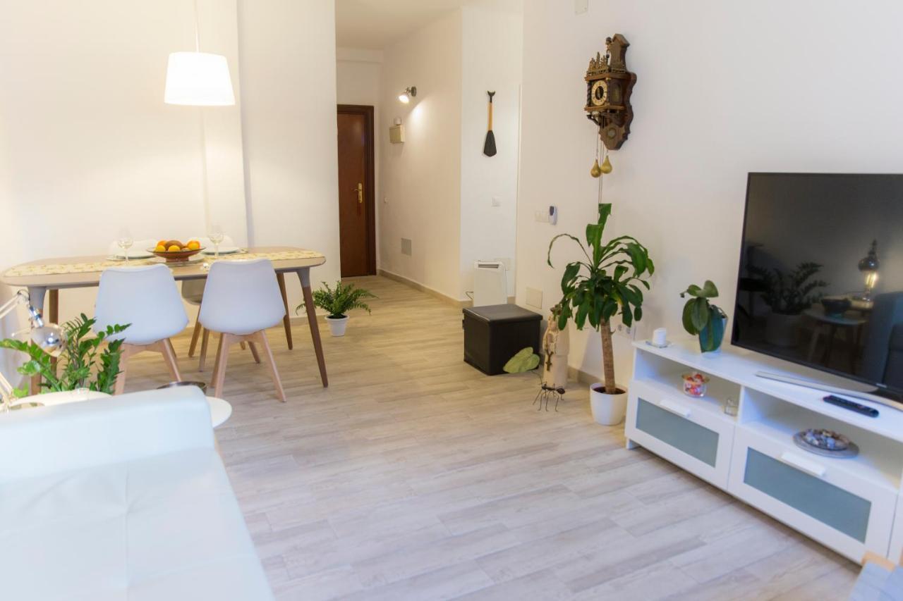 Daoiz 8 Apartment Малага Екстериор снимка